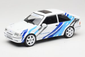 Ford Escort Mk4 RS Turbo S2 Бял С Декорация MCG 1:18 MCG18547R Метал
