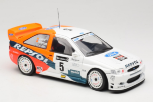 Ford Escort RS Cosworth Repsol #5 C. Sainz / L. Moya RAC Rally 1997 UT Models 1:18 39750 Метал — снимка 6 от 8