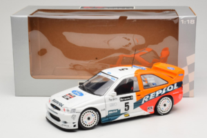 Ford Escort RS Cosworth Repsol #5 C. Sainz / L. Moya RAC Rally 1997 UT Models 1:18 39750 Метал — снимка 8 от 8
