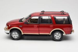 Ford Expedition Eddie Bauer Червен Металик UT Models 1:18 22711 Метал — снимка 4 от 8