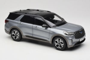 Ford Explorer Сив OEM 1:18 FORD2020 Метал — снимка 6 от 8