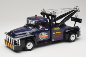 Ford F-100 Репатриращ Автомобил Bob's Towing Welly 1:18 19834-W Метал