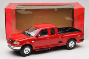 Ford F-150 Flareside SuperCab Червен Mira 1:18 6217 Метал — снимка 8 от 8