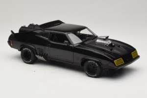 Ford Falcon XB Interceptor Mad Max 2 The Road Warrior AUTOart 1:18 72745 Метал — снимка 6 от 8