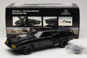 Ford Falcon XB Interceptor Mad Max 2 The Road Warrior AUTOart 1:18 72745 Метал — снимка 8 от 8