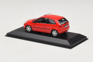 Ford Fiesta Mk5 2-Door Червен Minichamps 1:43 FIESTA004 Метал — снимка 3 от 4