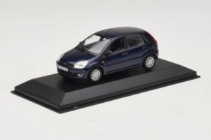 Ford Fiesta Mk5 4-Door Тъмносин Minichamps 1:43 FIESTA001 Метал — снимка 2 от 4