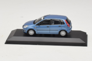 Ford Fiesta Mk5 4-Door Светлосин Minichamps 1:43 FIESTA002 Метал