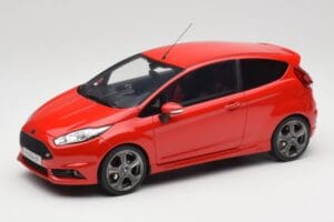 Ford Fiesta ST Mk7 Race Red Otto 1:18 OT1087 Смола