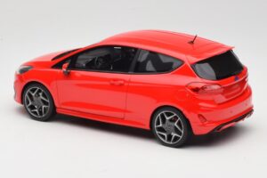 Ford Fiesta Mk8 ST Червен DNA 1:18 DNA000093 Смола — снимка 5 от 6