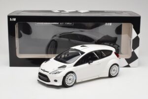 Ford Fiesta RS WRC Street Mk7 Бял Minichamps 1:18 151110890 Метал — снимка 6 от 6