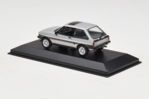 Ford Fiesta XR2 Сребрист Minichamps 1:43 400085160 Метал — снимка 3 от 4