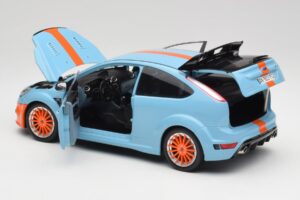 Ford Focus RS LM Classic Edition Gulf 1968 Ford GT40 Tribute Minichamps 1:18 100080068 Метал — снимка 5 от 8