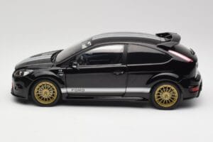Ford Focus RS LM Classic Edition Panther Black 1966 Ford Mk II Tribute Minichamps 1:18 100080066 Метал — снимка 4 от 8