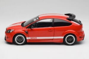 Ford Focus RS LM Classic Edition Race Red 1967 Ford Mk IV Tribute Minichamps 1:18 100080067 Метал — снимка 4 от 8