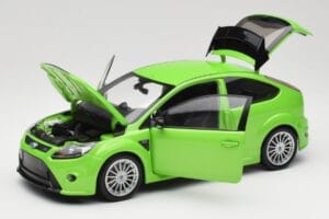 Ford Focus RS Mk2 Green Metallic Minichamps 1:18 100080001 Метал — снимка 2 от 8