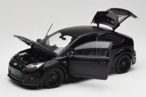 Ford Focus RS Mk2 Matte Black Minichamps 1:18 100080000 Метал — снимка 2 от 8
