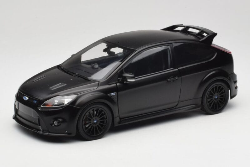 Ford Focus RS Mk2 Matte Black Minichamps 1:18 100080000 Метал