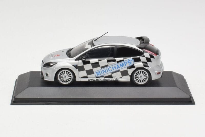 Ford Focus RS Mk2 Toy Fair Nuremberg 2010 Minichamps 1:43 403088105 Метал