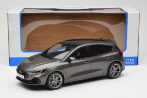 Ford Focus ST Mk4 Сив MCG 1:18 MCG18454 Метал — снимка 6 от 6