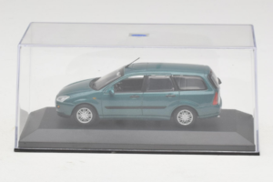 Ford Focus Mk1 Turnier Зелен Minichamps 1:43 FOCUS003 Метал — снимка 4 от 5