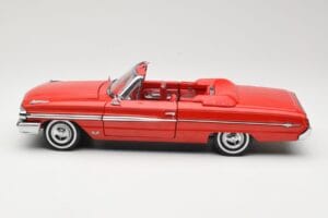 Ford Galaxie 500 Кабриолет Червен Sun Star 1:18 1420 Метал — снимка 4 от 8