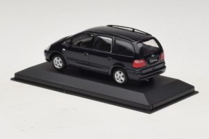 Ford Galaxy Mk2 Черен Minichamps 1:43 GALAXY002 Метал — снимка 3 от 4