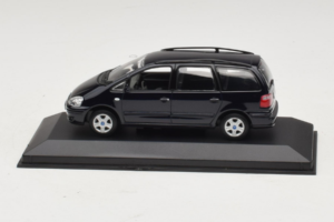 Ford Galaxy Mk2 Черен Minichamps 1:43 GALAXY002 Метал