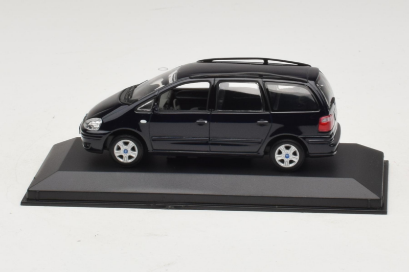 Ford Galaxy Mk2 Черен Minichamps 1:43 GALAXY002 Метал