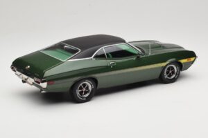 Ford Gran Torino Sport Зелен IXO 1:18 18CMC185 Метал — снимка 2 от 6