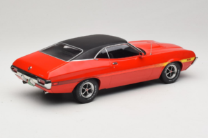 Ford Gran Torino Sport Червен IXO 1:18 18CMC263 Метал — снимка 2 от 6