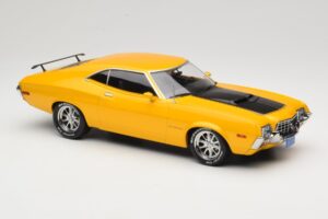 Ford Gran Torino Sport Жълт IXO 1:18 18CMC186 Метал — снимка 4 от 6