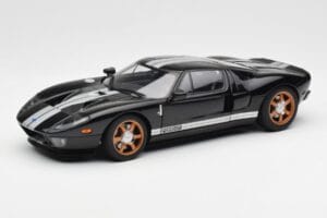 Ford GT Черен С Бели Ивици AUTOart 1:18 73023 Метал