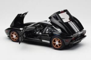 Ford GT Черен С Бели Ивици AUTOart 1:18 73023 Метал — снимка 5 от 8