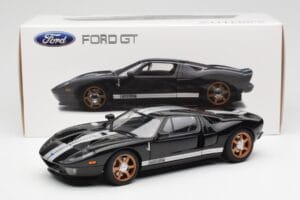 Ford GT Черен С Бели Ивици AUTOart 1:18 73023 Метал — снимка 8 от 8