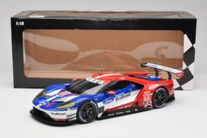 Ford GT #68 D. Muller / J. Hand / S. Bourdais LMGTE Pro Winner 24 Hours of Le Mans 2016 Minichamps 1:18 4012138143098 Метал — снимка 6 от 6