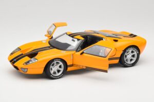 Ford GT Оранжев Beanstalk Group 1:18 0686500597 Метал — снимка 2 от 8
