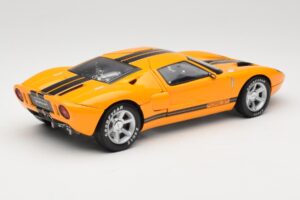 Ford GT Оранжев Beanstalk Group 1:18 0686500597 Метал — снимка 3 от 8