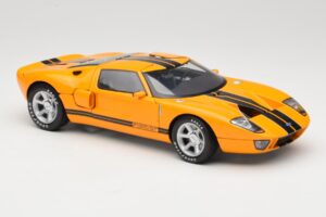 Ford GT Оранжев Beanstalk Group 1:18 0686500597 Метал — снимка 6 от 8
