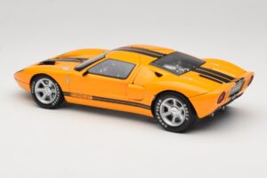 Ford GT Оранжев Beanstalk Group 1:18 0686500597 Метал — снимка 7 от 8