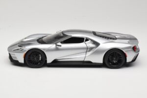 Ford GT Сребрист Maisto 1:18 31384 Метал — снимка 4 от 8