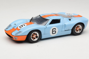 Ford GT40 Gulf #6 J. Ickx / J. Oliver 24 Hours of Le Mans 1969 Eagles Race 1:18 300600 Метал