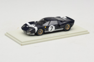 Ford GT40 Mk I #7 B. Bondurant / U. Maglioli 24 Hours of Le Mans 1965 Spark 1:43 S4536 Смола — снимка 2 от 4