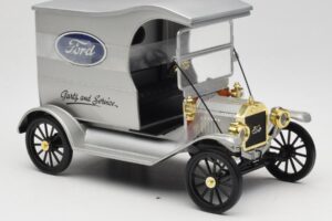 Ford Model T Delivery Truck Сребрист Eagle Collectibles 1:18 430600 Метал — снимка 4 от 6