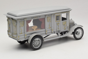 Ford Model T Ornate Carved Hearse Precision Miniatures 1:18 PMSC-07G Метал — снимка 3 от 8