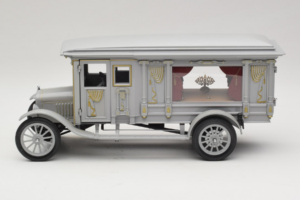 Ford Model T Ornate Carved Hearse Precision Miniatures 1:18 PMSC-07G Метал — снимка 4 от 8