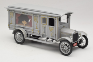 Ford Model T Ornate Carved Hearse Precision Miniatures 1:18 PMSC-07G Метал — снимка 6 от 8