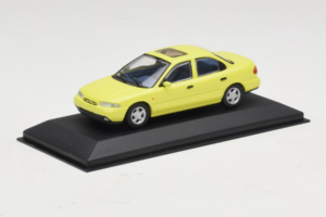 Ford Mondeo Mk1 Citrus Yellow Minichamps 1:43 MIN0821001 Метал — снимка 2 от 4