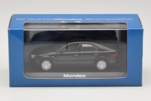 Ford Mondeo Mk3 Черен Minichamps 1:43 MONDEO004 Метал — снимка 4 от 4
