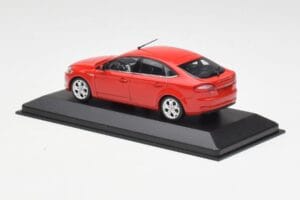 Ford Mondeo Mk4 Colorado Червен Minichamps 1:43 MONDEO001 Метал — снимка 3 от 4